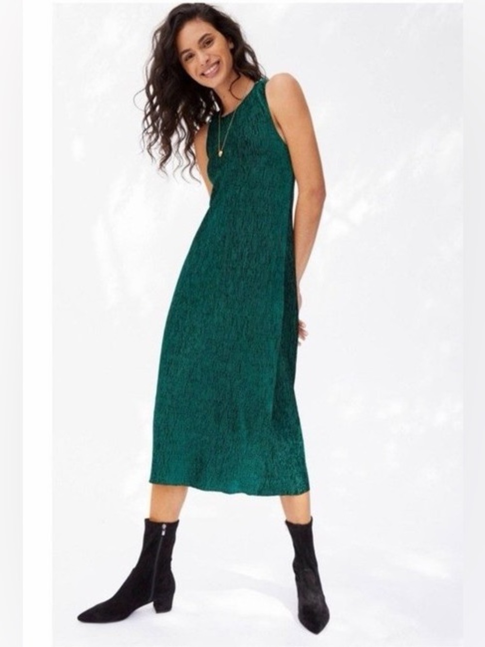 Maeve By Anthropologie Ladies Adrienne Twist Back Velvet Midi Dress. NWT. Small